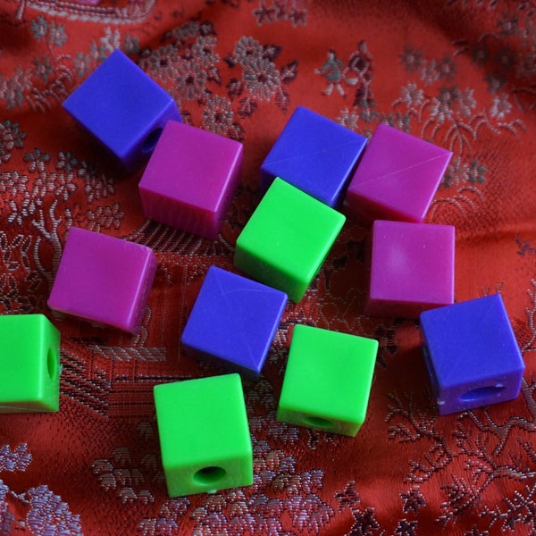 Fun Vibrant Vintage 90s Cube Shaped Beads. Colorful Vintage 90s Neon Cube Shaped Beads Lot. Fun Cute Colorful Vintage 90s Lot of Cube Beads.