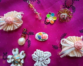 Pastel Eclectic Vintage 60s Vintage 80s Jewelry Lot for Repurposing Crafts and Jewelry-Making. Cute Vintage 60s 80s Charms Pendants Lot.
