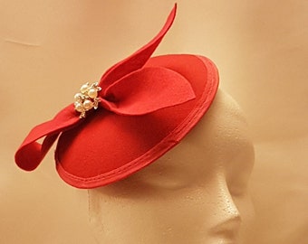 Fascinator Hat Red Hat fascinator #Red fascinator, Felt bow Ascot hat fascinator Wedding,Race,Cocktail,Church hat fascinator Custom colour