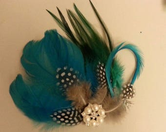 Feather Fascinator,Peacock blue/Green fascinator,Crystal Pearl Blue Green hair Clip #1920s Gatsby headpiece, #Bridal Bridesmaid fascinator