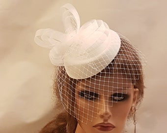 Bibi blanc, chapeau années 40, 50, blanc, ivoire, mini cage à oiseaux voile, bibi Race, cocktail, ascot, cocktail, casque de mariage, fascinateur nuptiale