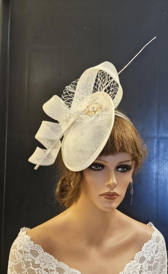 Ivory Sinamay Fascinator: Derby Wedding Hatinator With  display picture 1