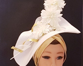 White & Gold Fascinator Hatinator: Quill Feather, Crinoline  display picture 3