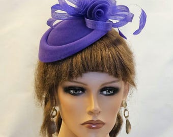 Classic Christian Dior Cream Brocade Beaded Turban Hat  display picture 2