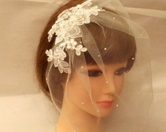 White, Ivory Tulle birdcage veil w Lace fascinator Diamonte Pearls Bridal veil Blusher veil Bandeaue veil