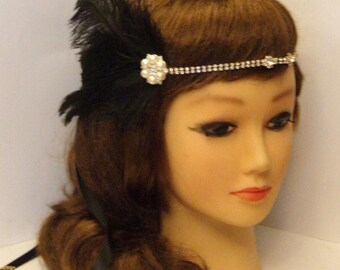 Gatsby feather fascinator #Black feather Flapper headband  Vintage Wedding hairpiece 1920s Crystal Pearl fascinator Ostrich feather headband