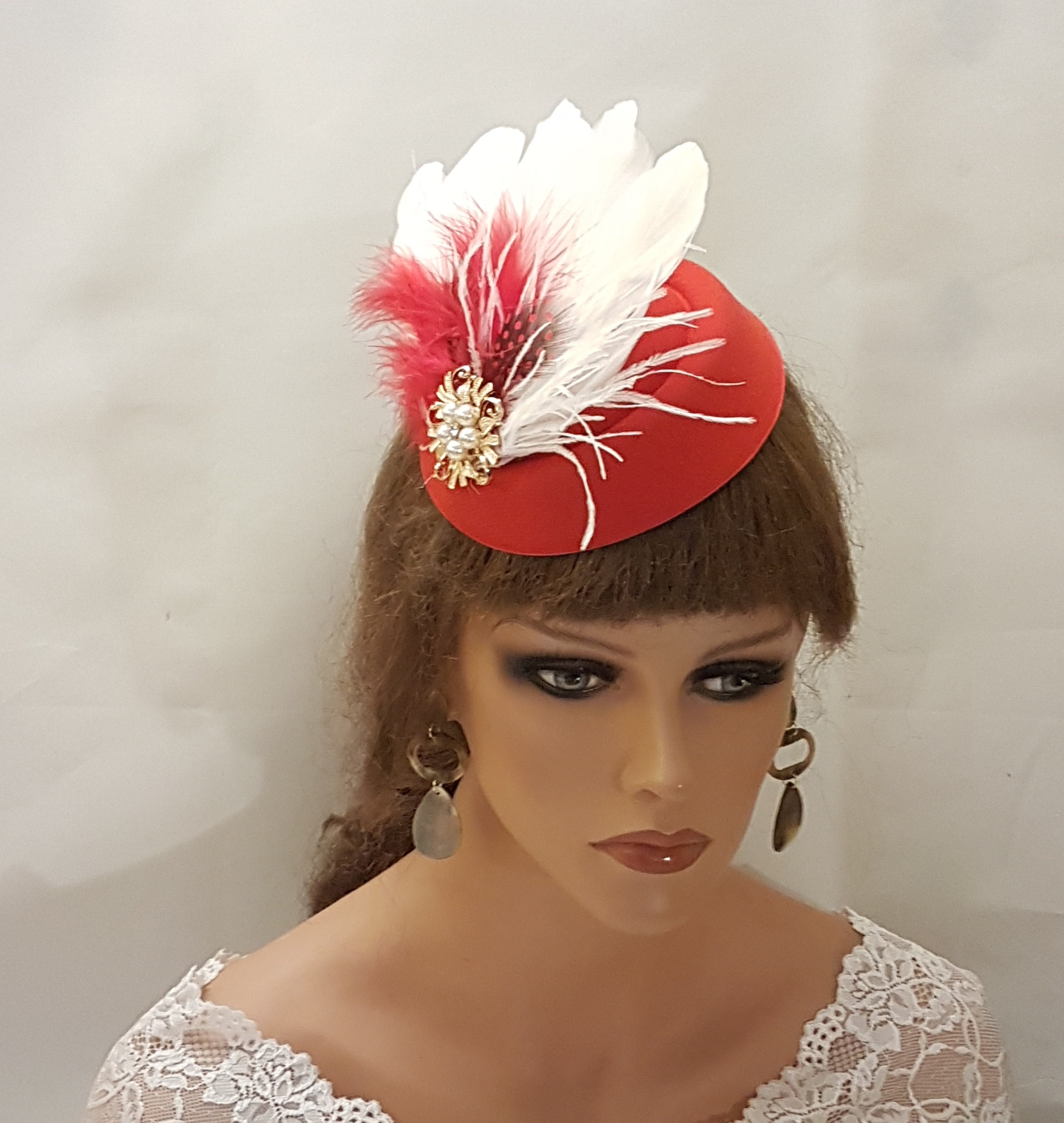 Red Feather Fascinator Hat: Royal Ascot, Wedding, Races - Etsy display picture 3
