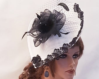 Chic Black and White Lace Feathered Headpiece Fascinator Hat Hatinator Black & White Fascinator Hat: Lace, Feather Derby Headpiece  main image 4
