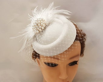 Bridal bird cage veil fascinator #Feather hat fascinator White Ivory  fascinator blusher veil hatinator Wedding hair accessory pillbox hat