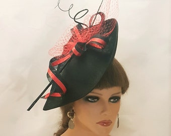 Bibi En Paille Rouge Vintage Avec Voilette Noire Et Petites Boules En Velours Rouge – Idéal Soirée Ou Mariage