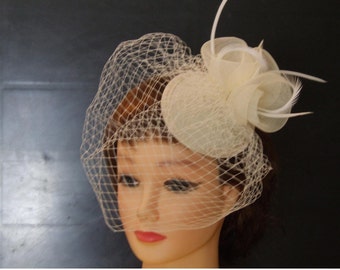 Bridal Birdcage veil wedding Fascinator Hat White Ivory veil Ladies occasion Feather #fascinator hat