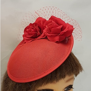 FASCINATOR,Red Hat with red Roses. Wedding,Church hat Fascinator Goodwood,Kentucky derby hat, Cocktail ,Ascot Hat , Autumn/Winter Fascinator