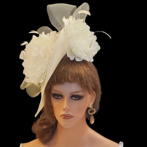 IVORY Fascinator Hat. large Teardrop hatinator Floral  #Fascinator Church Derby Ascot hat Wedding TeaParty Mother of Bride/Groom Hatinator