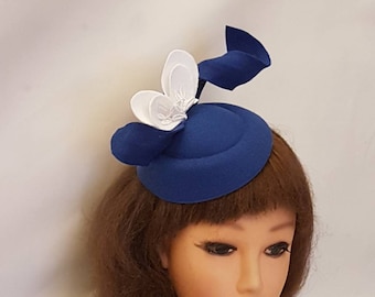 Fascinator con piume e fiori, per cappelli e veli, fascia con clip, per ascot, derby e corse nuziali, colore: argento e azzurro