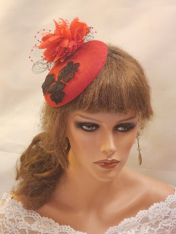 Sinamay Fascinator Pillbox Hat with Feathers Flowers for Derby Wedding Women Sinamay Fascinator Hat Floral Feather Pillbox Derby  main image 2