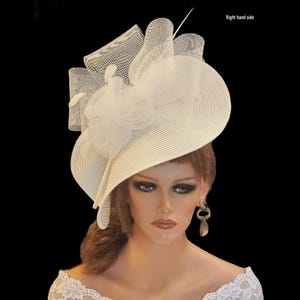 WHITE Mother of the Bride HAT FASCINATOR  Wedding Headpiece. Derby, Royal Ascot ,Race, Wedding,Cocktail, Tea Party Hat- EleganceHatinator