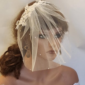 Bridal Birdcage Veil: Lace Fascinator with Diamonte Pearls