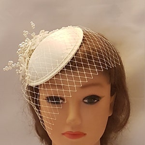 FASCINATOR Birdcage veil White Ivory bridal birdcage veil Bridal fascinator Crystal Pearl bridal hat Wedding headpiece Bridal hat fascinator image 2