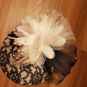 Hat Fascinator,Wedding hat Cocktail hat, Race Wedding,Church Goodwood revival,Prom Hat fascinator #Black & White feather hat fascinator