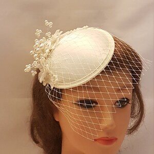 FASCINATOR Vogelkooi sluier Wit Ivoor bruidsvogelkooi sluier Bruidsfascinator Crystal Pearl bruidshoed Bruiloft hoofddeksel Bruidshoed tovenaar afbeelding 3