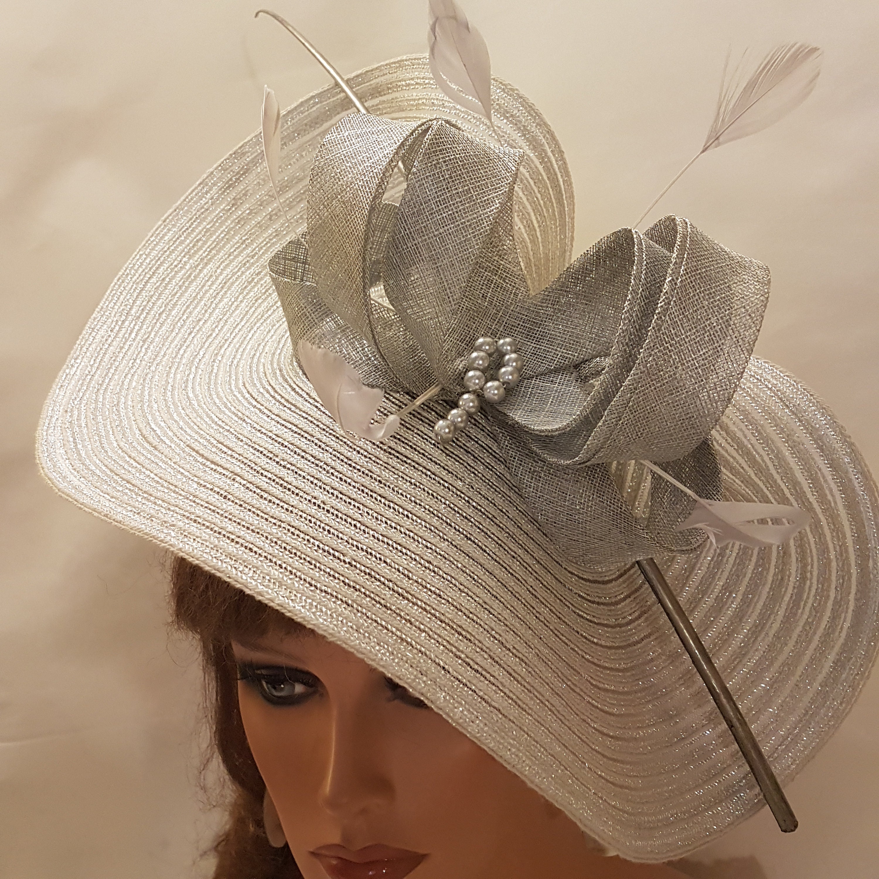 Elegant Women\'s Silver Hat with Glittering Bow Satin Ribbon Church Hat, Elegant Hats, Derby, Rhinestone  main image 4