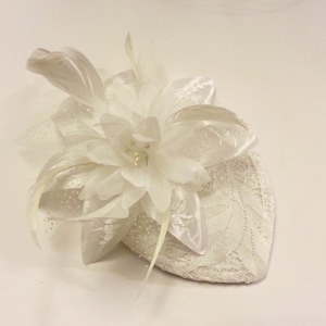 Birdcage veil fascinator 40s 50s Hat Laced Teardrop Hat Birdcage veil  fascinator Ivory fascinator Off White  bridal Teardrop hat fascinator