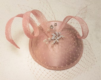 PINK FASCINATOR, Blush Pink   Hatfascinator Sinamay Satin hat fascinator, Race,Cocktail, Ladies day, Ascot Hat, Tea party Hat