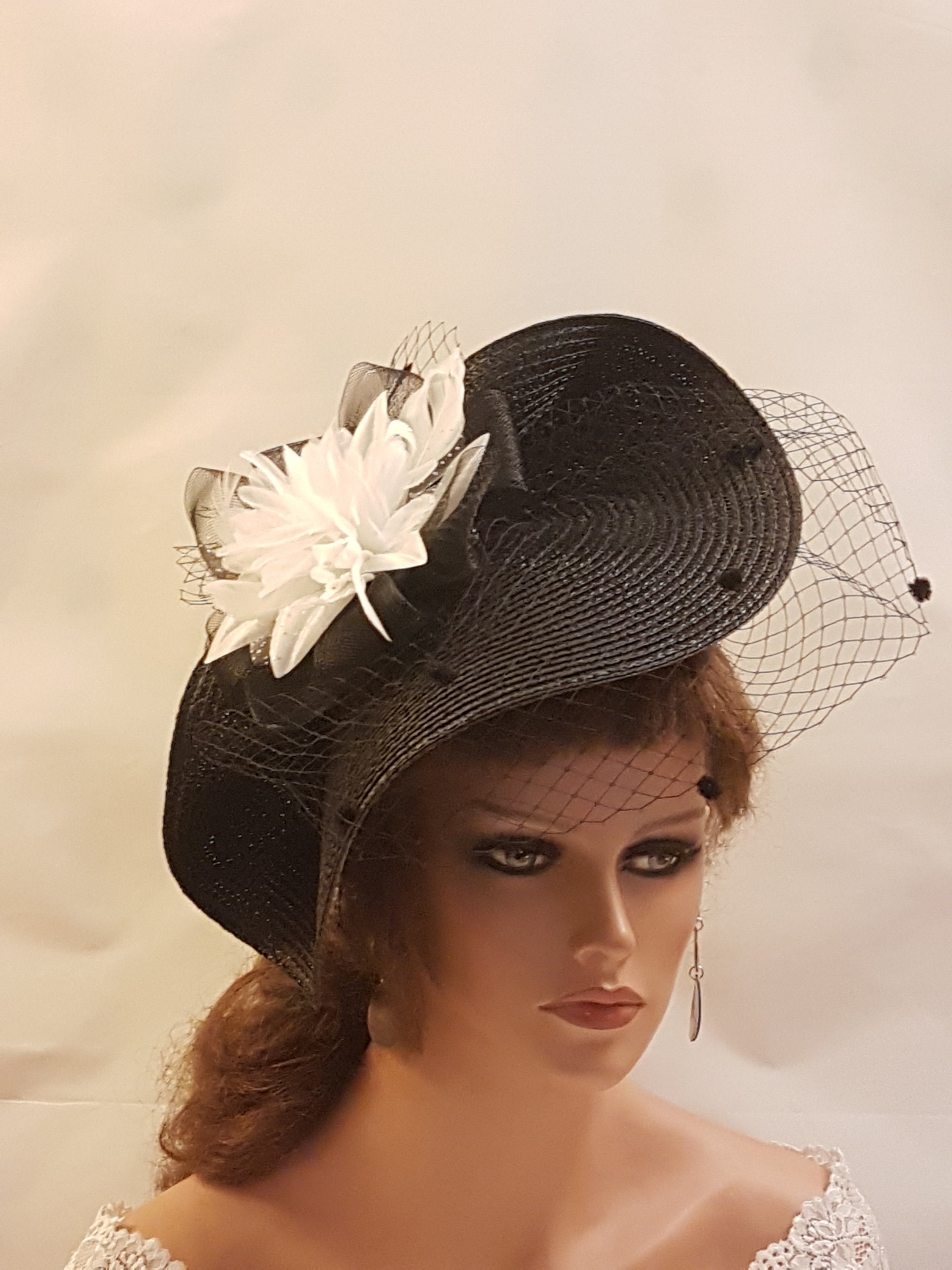 Black Feather Fascinator Hat: Wedding, Races, Halloween  display picture 3