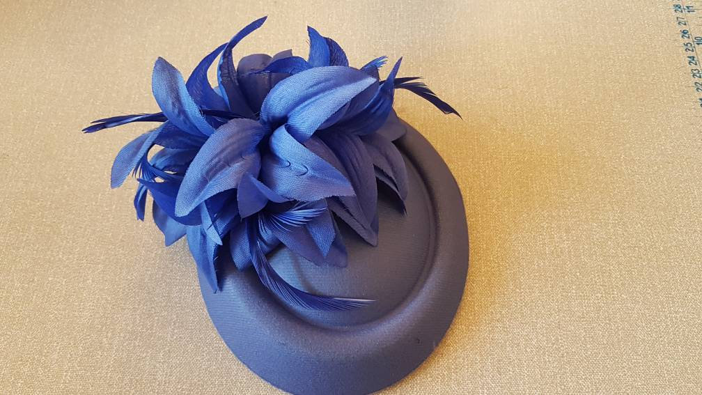 50s Blue Feather Hat - Etsy UK display picture 3