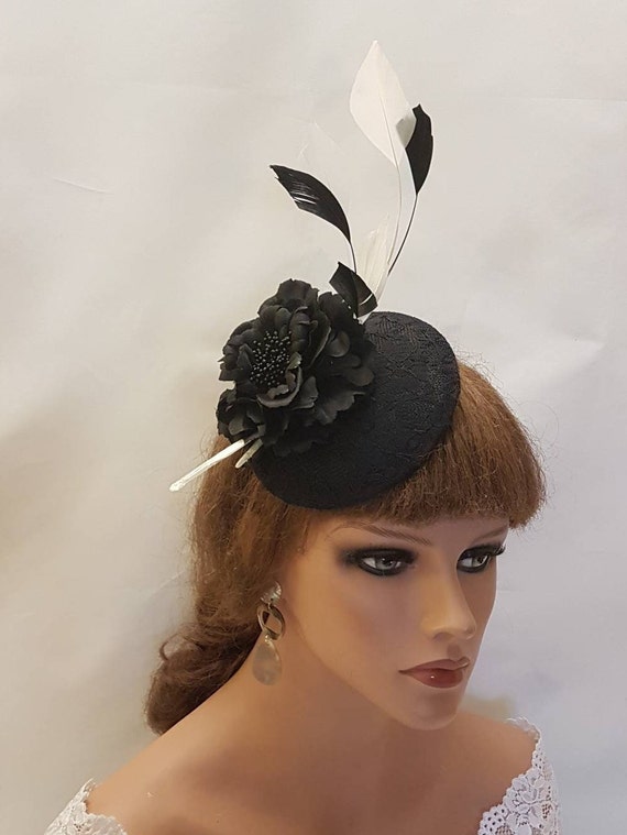 Großer Fascinator / Hatinator Auf Haarreif – Schwarz, Mit Netz, Sackleinen & Federn, Handgefertigt