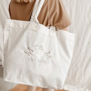 Personalisierte Brautjungfern-Einkaufstasche in Creme | Flitterwochen Strandtasche | Personalisierter Shopper | Neue Braut Strandtasche | Neutrale Strandtasche