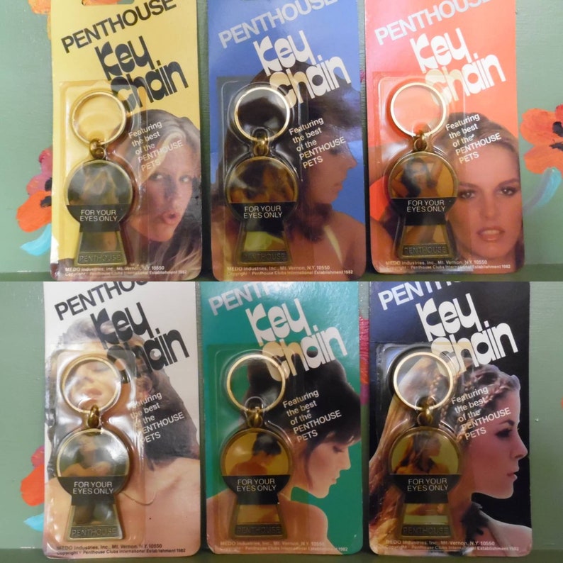 Funny Naughty Keychain Gag Gift Dirty Joke Sex Cartoon Novelty Penthouse Pet Pinup Mid Century Modern Retro Vintage