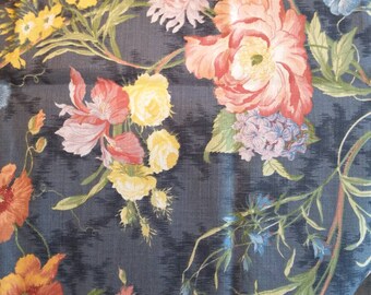 Sanderson Cut Flowers Bloomsbury Canvas Curtain/Upholstery Fabric Per Metre 