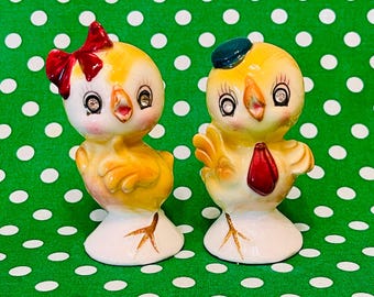 Lefton Anthropomorphic Chicks with Rhinestone Eyes Salt and Pepper Shakers made in Japan circa 1950s