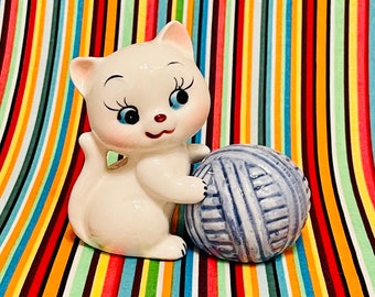 Enesco Magnetic White Kitten with a Blue Ball of Yarn Salt and Pepper Shakers made in Japan circa 1950s