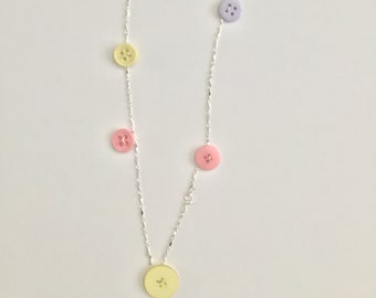 Long chain buttons necklace
