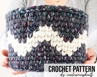 Crochet Basket Pattern - Tapestry Crochet Tutorial - Crocheted Purple White Decor - Beginner Crochet Home Decor