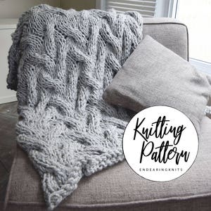 Chunky Blanket Cable Pattern Knitting Throw Pattern Tricot extrême Couverture grise en tricot Modèle de tricot intermédiaire image 2