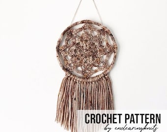 Crochet Wall Hanging Pattern - Dreamcatcher Inspired - DIY Crochet Fringe Home Decor Tutorial