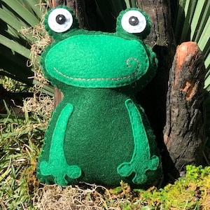 Felt Frog Plush Animal Toy