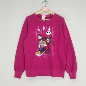 Sudadera vintage de Tim Burton de Pesadilla antes de Navidad, dibujos animados de Disney, pesadilla, terror, Tim Burton, fantasma, cuello redondo, suéter rosa, talla M imagen 1