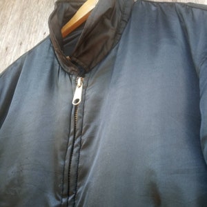 Sällsynt!! Ba-Tsu vändbar flygjacka med broderad logotyp, storlek M bild 8