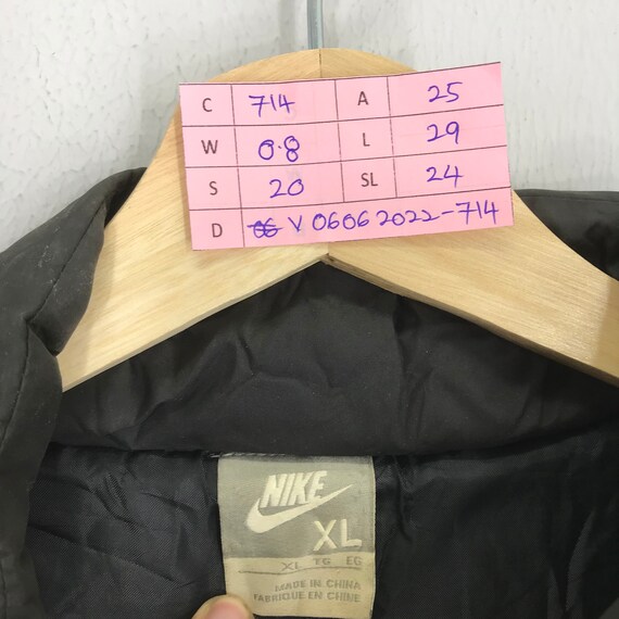 Vintage Nike Black Jacket Embroidery Logo Nike Swoosh Puffer Vintage Nike Black Jacket Embroidery Logo Nike Swoosh Puffer