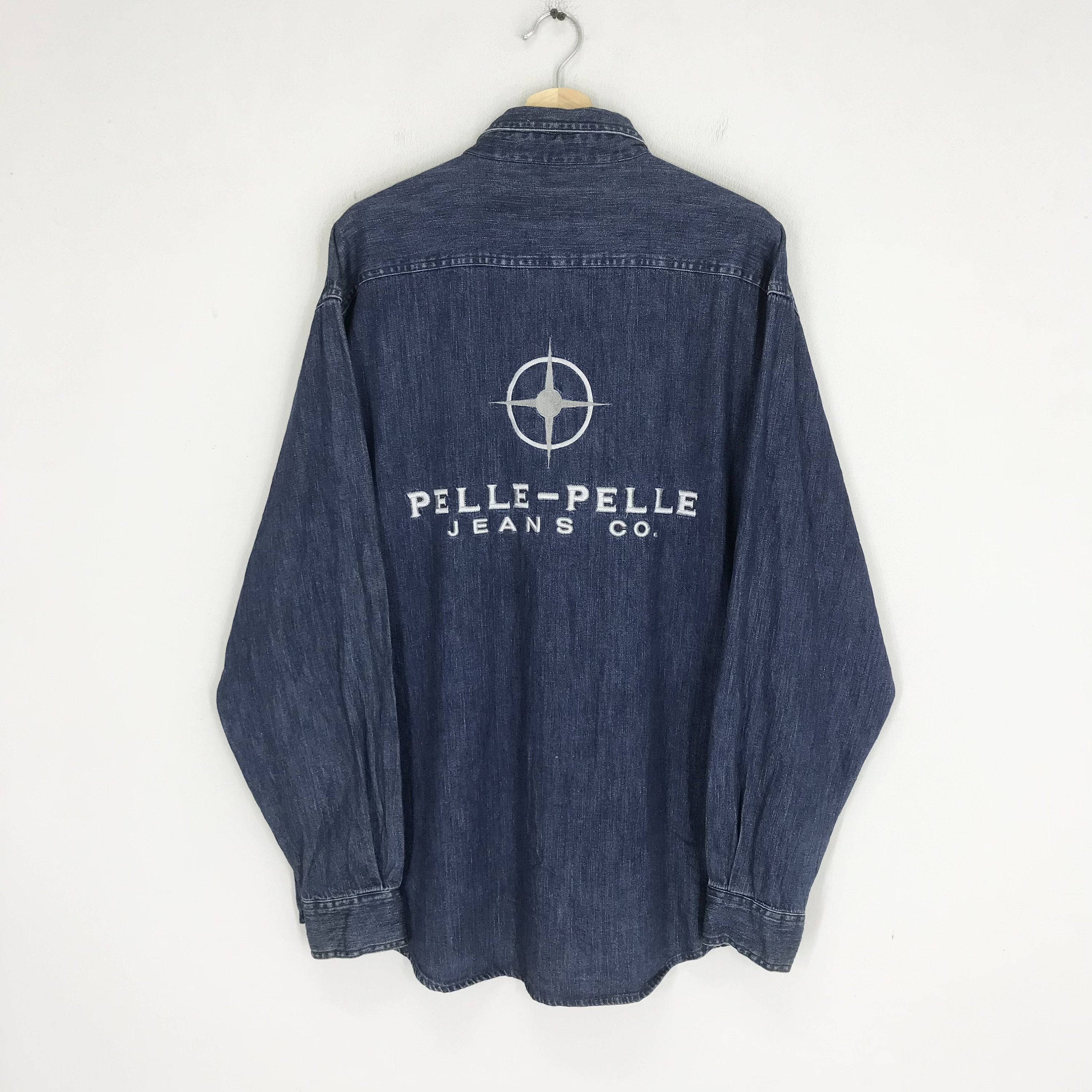PELLE PELLE MARC BUCHANAN 刺繍ロゴスウェット　赤　M PELLE PELLE MARC BUCHANAN 刺繍ロゴスウェット 赤 M マーク