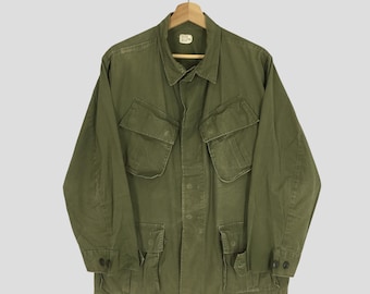 Vintage 80's US Army Field Jacket Olive Green Medium Combat Army Four Pocket Field Jacket Battle Dress  Workwear Army M65 Field Coat Size M