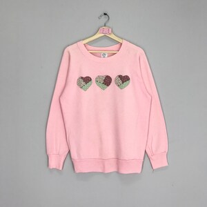 Felpa vintage semplice rosa con logo ricamato a forma di cuore e girocollo, taglia M