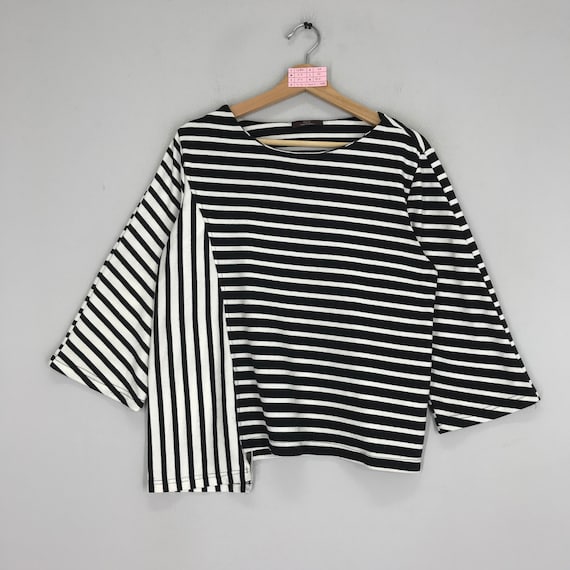 Rare!! Vintage Border Striped Pattern Ladies Crewneck Shirt 