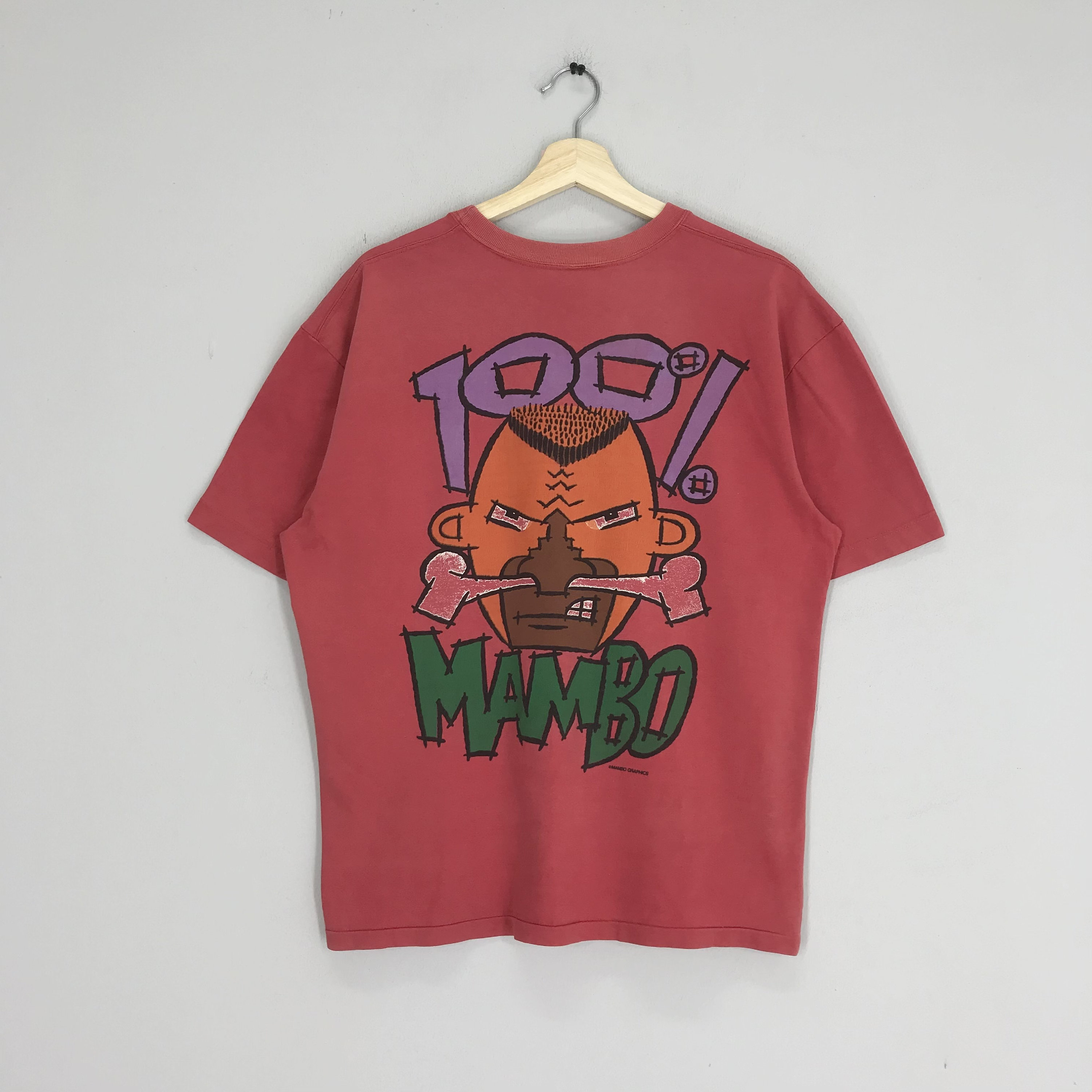 【90s ヴィンテージ】mambo マンボ Tシャツ オーストラリア製 ブラウン 90s ヴィンテージ】mambo マンボ Tシャツ オーストラリア製