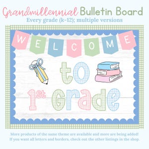 Könnte beinhalten: Ein Pinnwand-Design mit dem Text "Grandmillennial Bulletin Board" und "Willkommen in der 1. Klasse". Das Design umfasst einen Bleistift, Bücher und ein Banner. Der Hintergrund ist weiß mit einem blau-grünen Vichy-Rand.