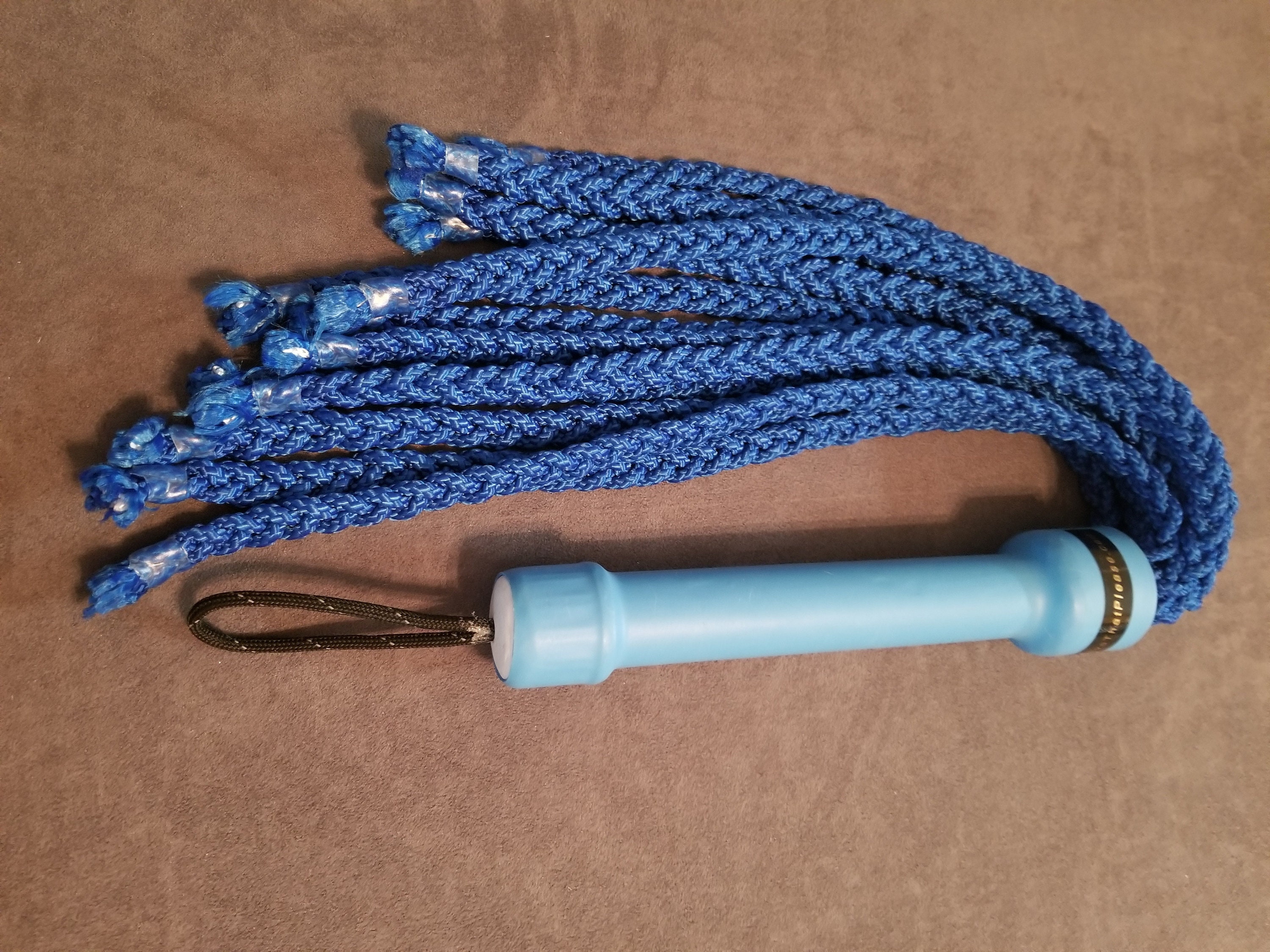 FPBR16L Paracord Flogger 16 Braided Blue With Aglets and a Blue Handle